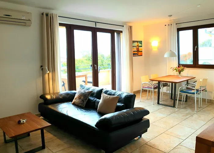 شقة Villa Sloboda Apartments Pinezići