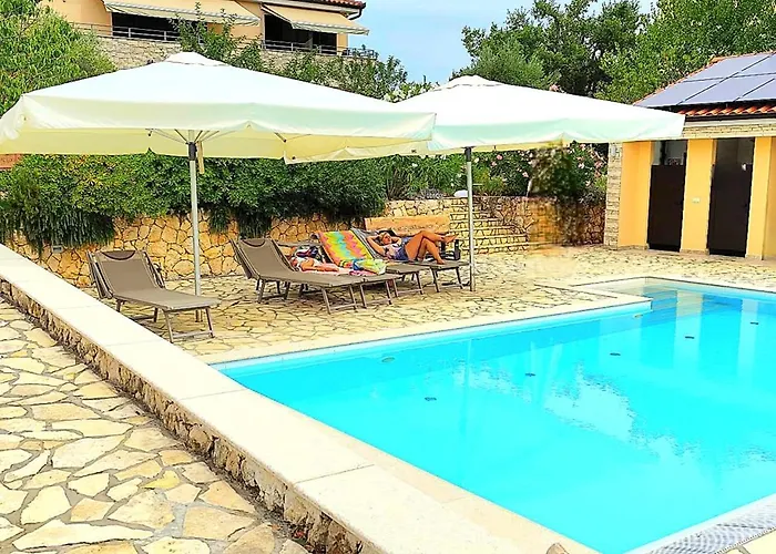 Villa Sloboda Apartments شقة *