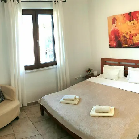 Apartamento Sloboda Appartments, Pinezići