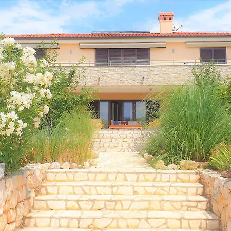 Sloboda Appartments, Apartamento Pinezići