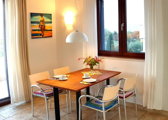 Villa Sloboda Apartments *